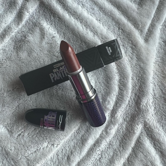 Mac x Black panther lipstick Royal Integrity - Picture 2 of 5